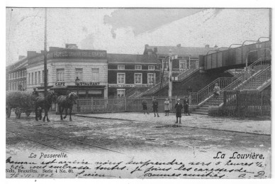 La Louvière la passerelle.jpg